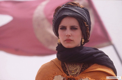 Muqaddas zamin Uzbek tilida 2005 kino skachat - kadr 1
