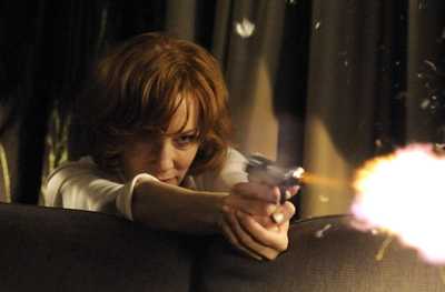 Xanna: Tengsiz Qurol Uzbek tilida 2010 kino skachat FHD - kadr 2