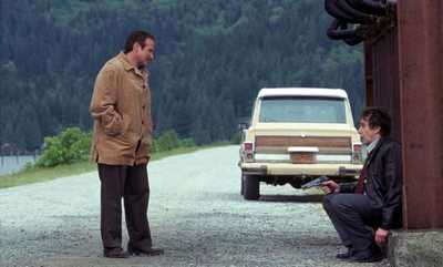 Bedorlik Uzbek tilida 2002 kino skachat FHD - kadr 1